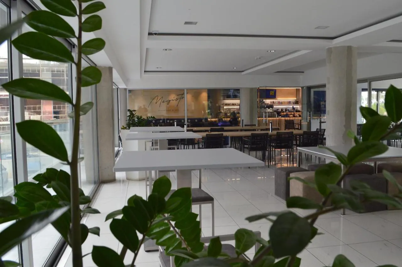 Aparthotel Uc Hall Residence Nicosia